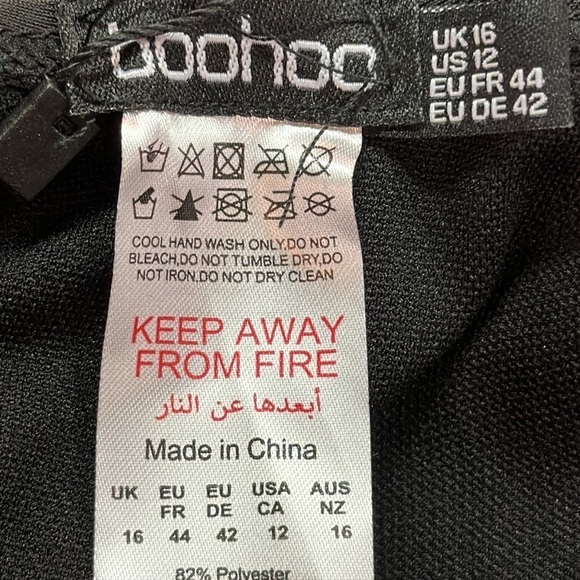 Boohoo Maternity One Piece Scoop Back Swimsuit Black Grow With Me Size 16 NWT - Picture 7 of 7